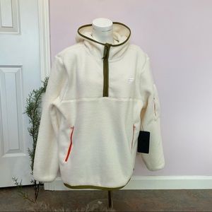 Fabletics men’s cream 1/4 zip men’s explorer pulllover